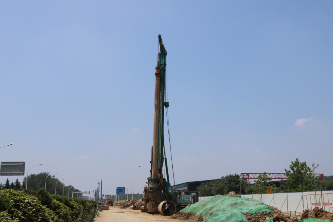 強悍表現(xiàn)贏青睞！山河智能360H旋挖鉆助力南京312國道改擴建