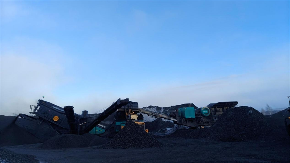 不懼-30℃極寒挑戰(zhàn)，山河普石勒破碎篩分設(shè)備穩(wěn)定運(yùn)行！