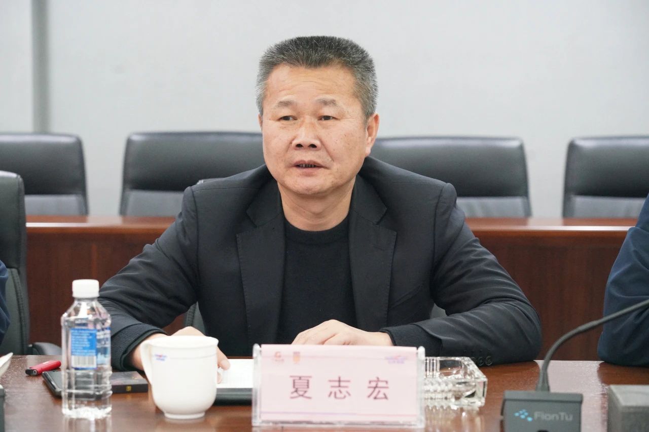 強強聯(lián)手！山河智能與湖南楚湘建工集團達成共建礦山生產(chǎn)建設(shè)創(chuàng)新聯(lián)合體共識