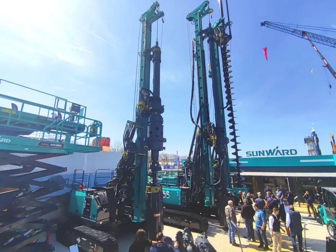 Bauma 2025 | 高端定制！山河智能Pro系列旋挖鉆機(jī)燃爆全場(chǎng)